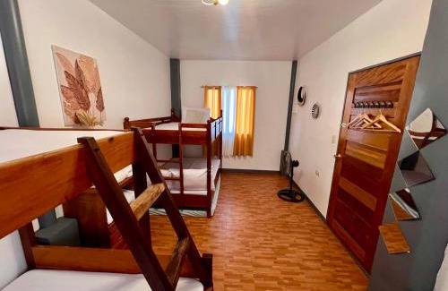 Coron Town Proper Hotel | 88 Tourist Inn by Lagum Adventure