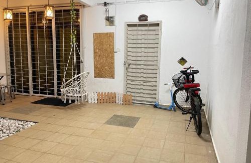 Port Dickson Apartment | 8min Port Dickson beach 17pax Pet Friendly