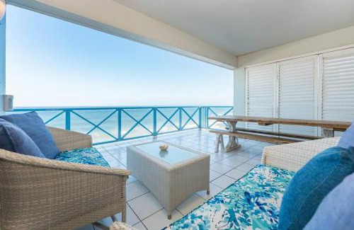 Shaka's Rock Apartment | 8TheIslands-Endless Ocean Views