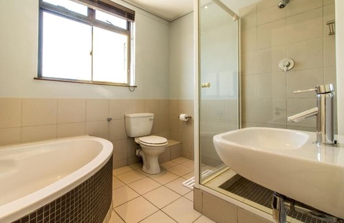 West Beach Apartment | 9 La Paloma
