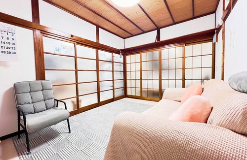 Higashishinkoiwa Villa | 9-minute walk from Shinkoiwa Station, with easy access to Akihabara, Disneyland, Sensoji Temple, Shibuya, and Shinjuku, and convenient to Narita and Haneda airports.