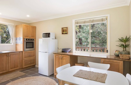 Dalmeny House | 9 Mummaga Way, Dalmeny