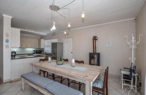Yzerfontein House | 9 on Dolfyn