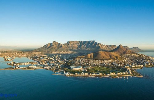 Scott Estate Apartment | 9 The Village