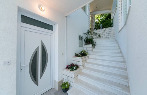 Brela Apartment | 90 m² Apartment ∙ 2 bedrooms ∙ 6 guests