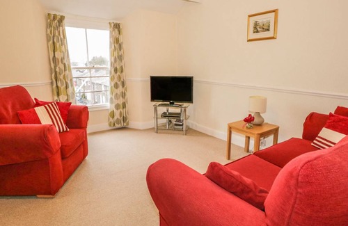 Bowness-on-Windermere Cottage | 90 m² Cottage ∙ 1 bedroom ∙ 2 guests