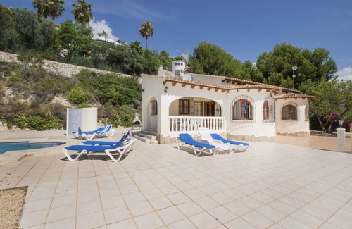 Empedrola Villa | 90 m² Villa ∙ 3 bedrooms ∙ 6 guests