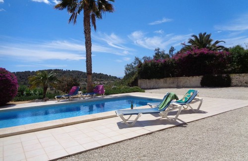 Empedrola Villa | 90 m² Villa ∙ 3 bedrooms ∙ 6 guests