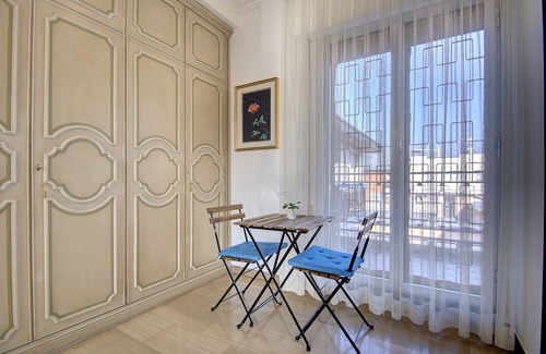 Mestre Apartment | 900MUSEUMnext 2 - private double bed / bathroom, wifi, aircond