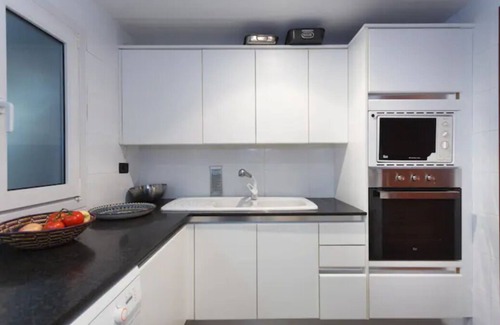 Sant Vicenc de Montalt Apartment | 90m2 Beachfront Appartment