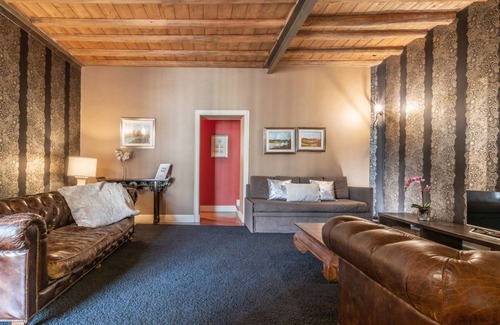 Historic Centre Apartment | 92 m² Apartment ∙ 1 bedroom ∙ 4 guests