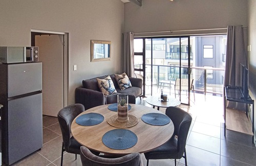 Mykonos Apartment | 92 Millennial Arch, Langebaan 4-sleeper