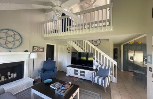 Sealoft Villas House | 929 Sealoft Villa