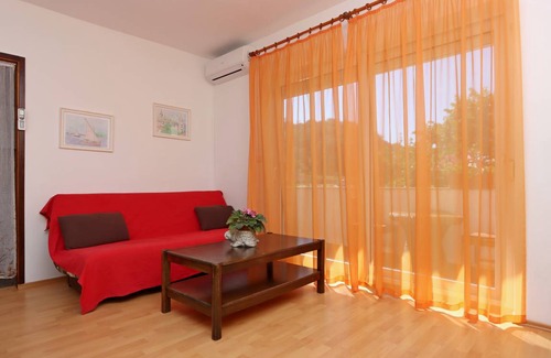 Supetarska Draga Apartment | 94 m² Apartment ∙ 3 bedrooms ∙ 11 guests