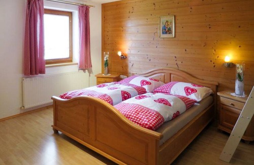 Holdernach Apartment | 95 m² Apartment ∙ 1 bedroom ∙ 4 guests