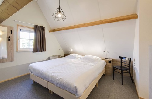 Municipality of Hellendoorn House | 95 m² Bungalow ∙ 3 bedrooms ∙ 6 guests