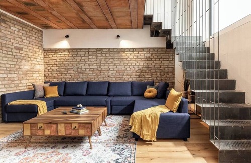 Weissensee Apartment | 95sqm 4room maisonette apt near center & PrenzlB