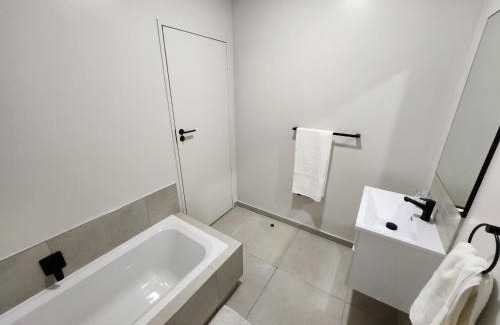 Greater Johannesburg Metropolitan Area Apartment | 97B Flex 2 on Murray, Waverly