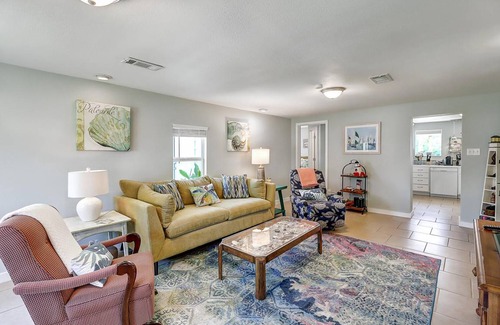 Rockport Cottage | 98 m² Cottage ∙ 2 bedrooms ∙ 6 guests