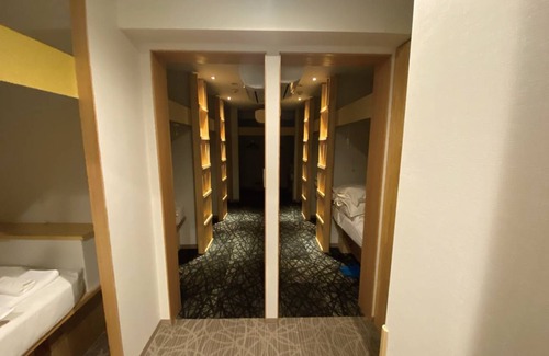 Ryogoku Hotel | 99 m² Hotel ∙ 10 bedrooms ∙ 10 guests