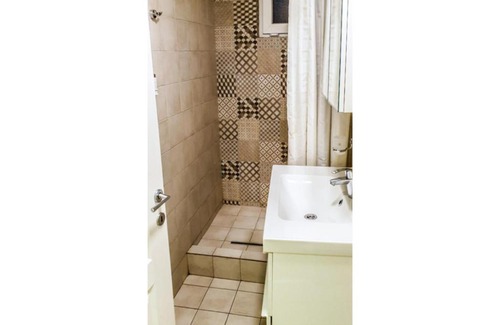 Bucharest City-Centre Apartment | 9A Studio, Romana Square