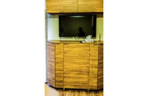 Bucharest City-Centre Apartment | 9A Studio, Romana Square