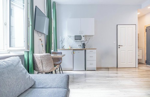 Meidling Apartment | 9BR Apts in the Heart of Vienna