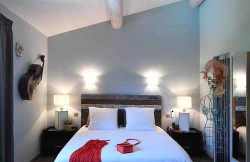 L'Isle-sur-la-Sorgue Villa | A 5 minutes du centre à pied, @lamaisonauxcanards