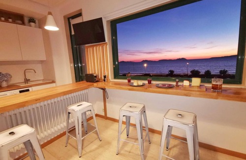 Vigo Apartment | ¡ A 50 Metros de la Playa , con Unas Vistas Increíbles a las Islas Cíes Vigo