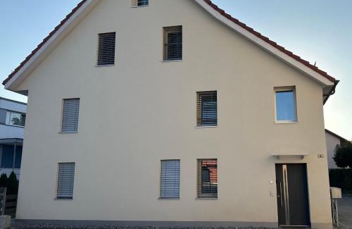 Oftringen Apartment | A&A Apartment