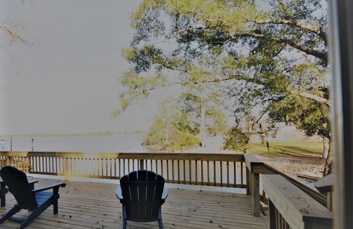 Natchitoches House | A&A Lakehouse
