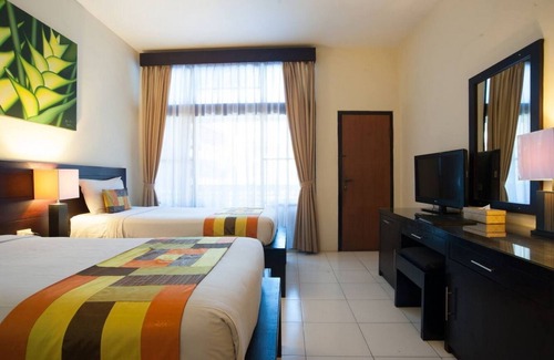 Downtown Kuta Hotel | A Balinese architecture hotel room near the beach of Kuta, WH1