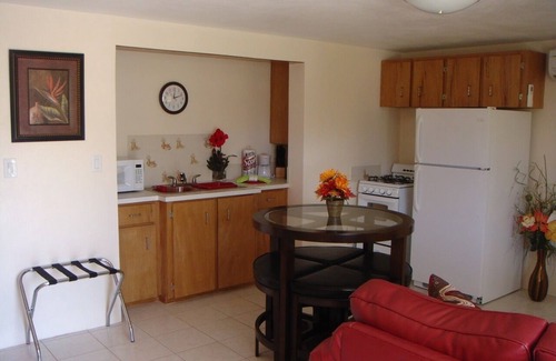 Warwick Apartment | A Bermudaful Experience In The Middle Of Paradise