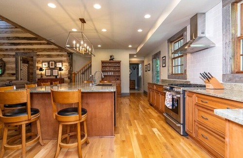 Saint Francis Cabin | A Bourbon Connoisseur's dream is where you will find Rolling Fork Farm