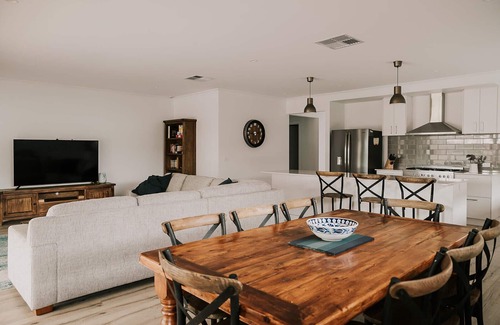 Yarrawonga House | A Brand New Home with a Pool overlooking The Black Bull Golf Course