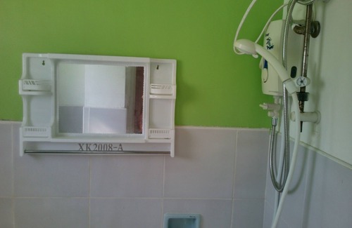 Maribago House | A/C BUDGET ROOM 6 PROMO