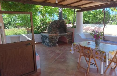 Filicudi Porto House | A casa Di Fabrizio Appartamento Il Forno