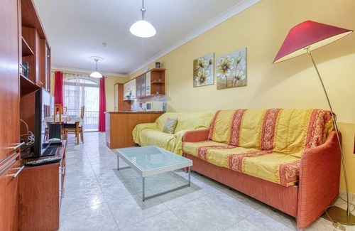 Bugibba Apartment | A colourful 3BR home, with Smart TV & Balcony