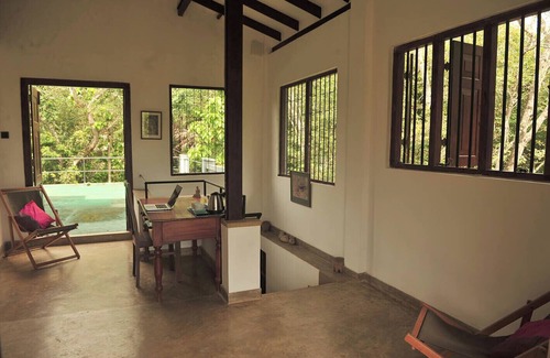 Dambulla House | A comfortable bungalow in a village in the jungle