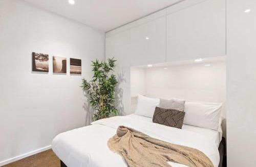 Southbank Apartment | A Cozy 2BR Apt with Yarra Views FREE Parking