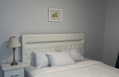 West Hill House | A cozy fully furnished apartment. Sleeps six. Close to all amenities.