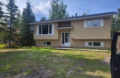 Haines Junction House | A Cozy Home for a Getaway in Haines Junction