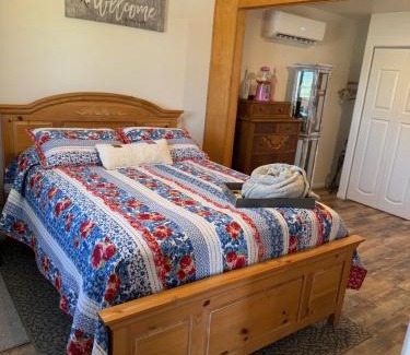 Templeton House | A Cozy Loft in Templeton