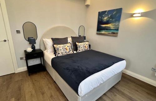 New Forest District House | A Cozy Magical Retreat at Knightwood Oak, New Forest