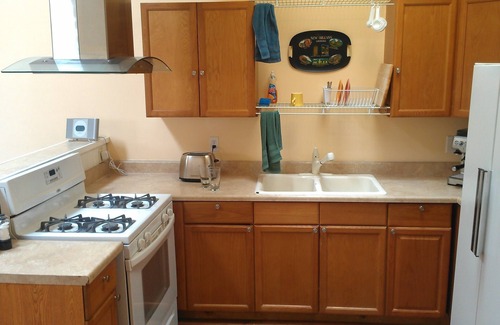 Riverview House | A Cozy Urban Cottage