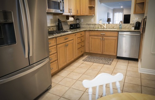 Port Hueneme Condo | A delightful 2 bedroom, 2 bath Condo nestled along the beautiful shores of Port Hueneme, California