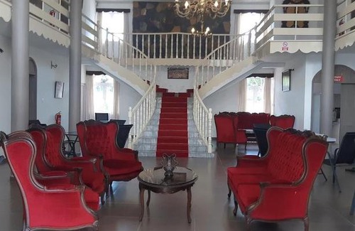 Pointe aux Canonniers House | A Double Room For Two People In A Nice Palais