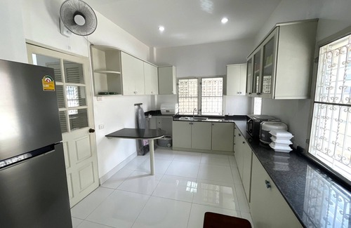 South Pattaya Villa | A few minutes from Walking Street and the beach.