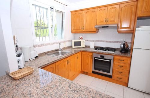 Els Poblets House | A few minutes from the beach of Els Poblets is our 2 bedroom villa