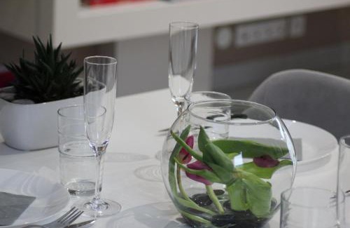 Saint-Louis Apartment | A few steps from BASEL with Balcony and free private parking